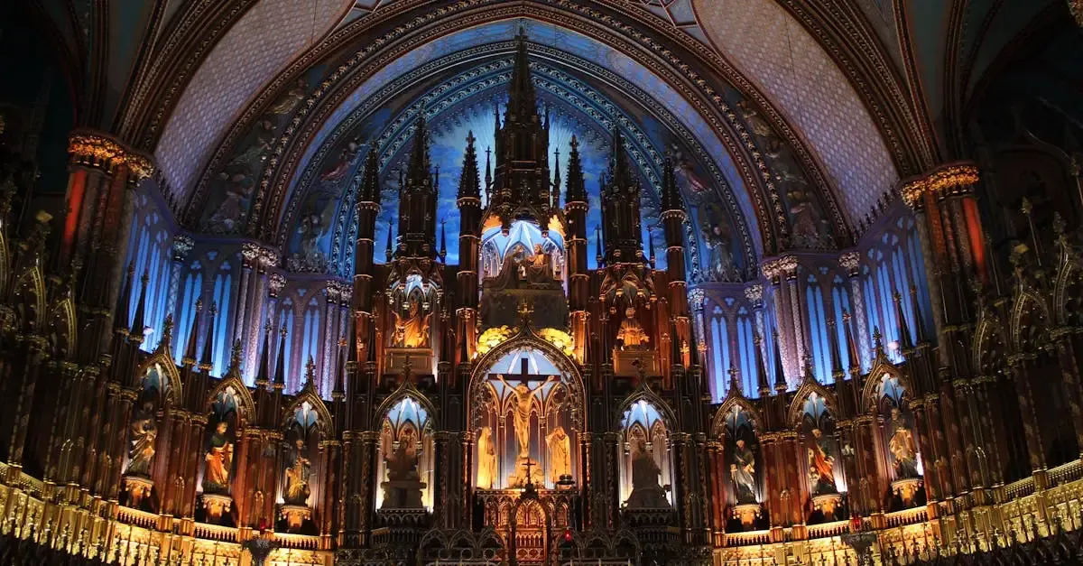 Carnet de voyage québécois : récit d'exploration artistique.